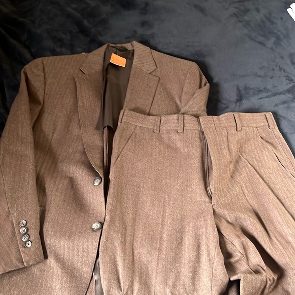 Racquet Club Vintage Brown Men’s Suit 46-44-36 jacket pants approx 36x28